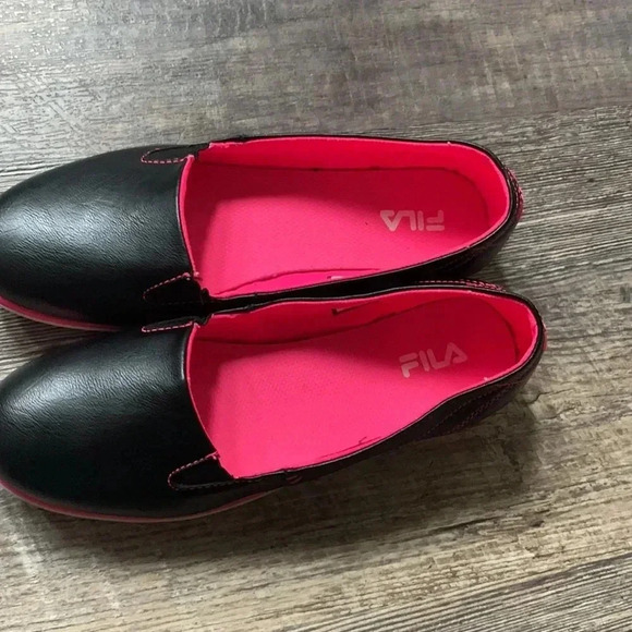Fila Black Rubber Soled Slip On Shoes size 8 - Picture 2 of 8